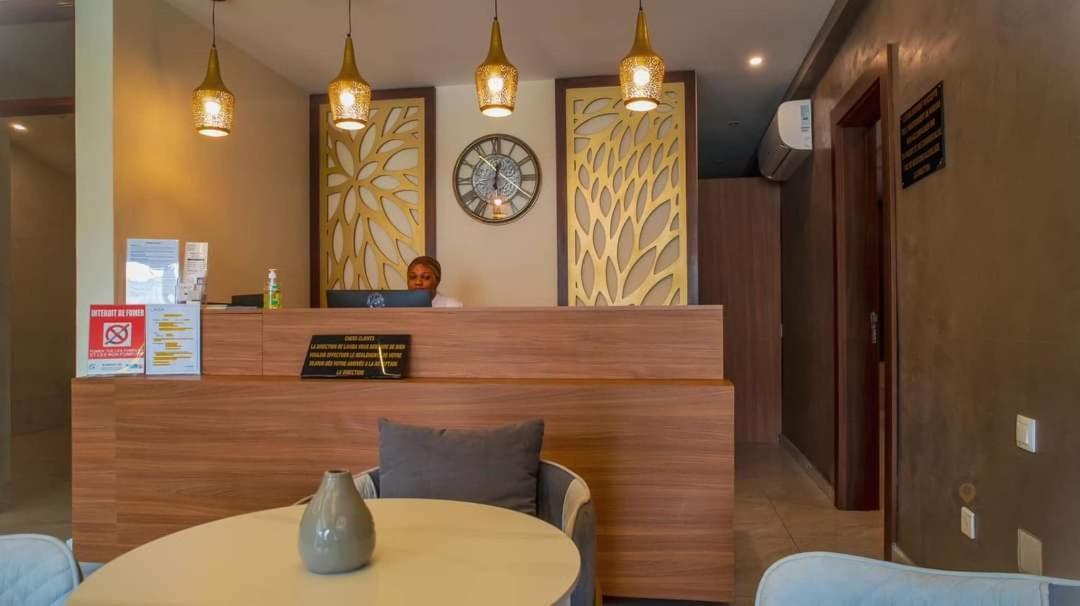 Bed and Breakfast Lavida Abidjan Esterno foto