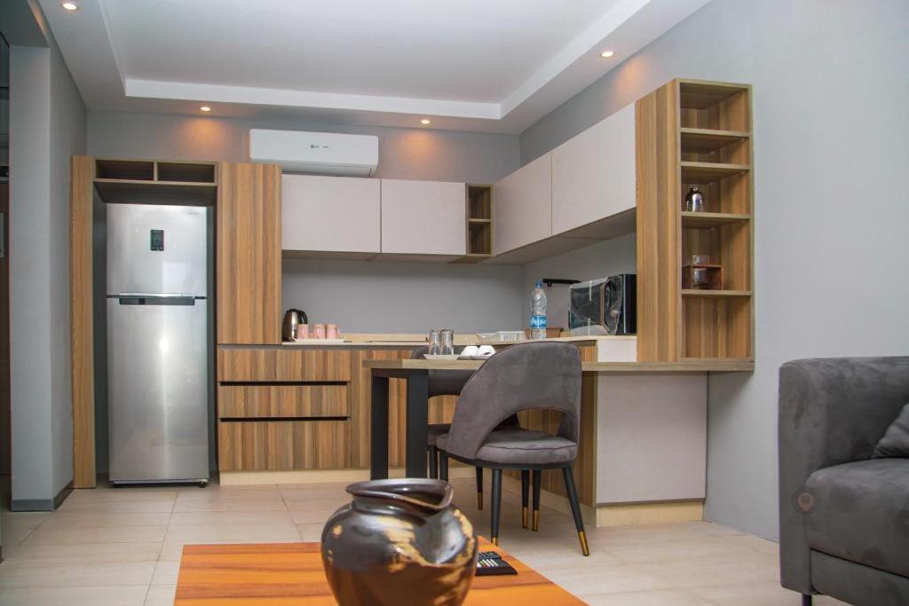 Bed and Breakfast Lavida Abidjan Esterno foto
