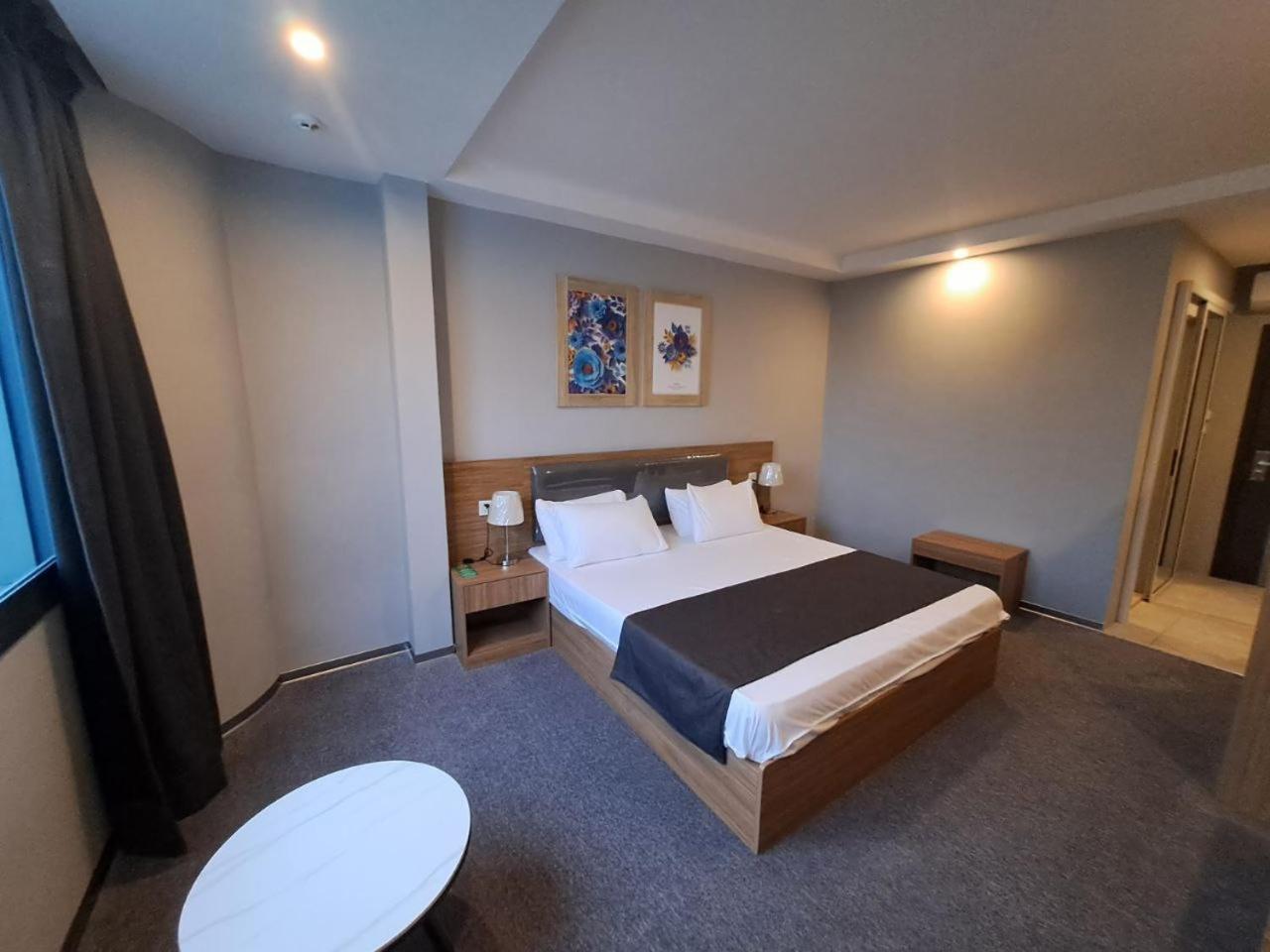 Bed and Breakfast Lavida Abidjan Esterno foto