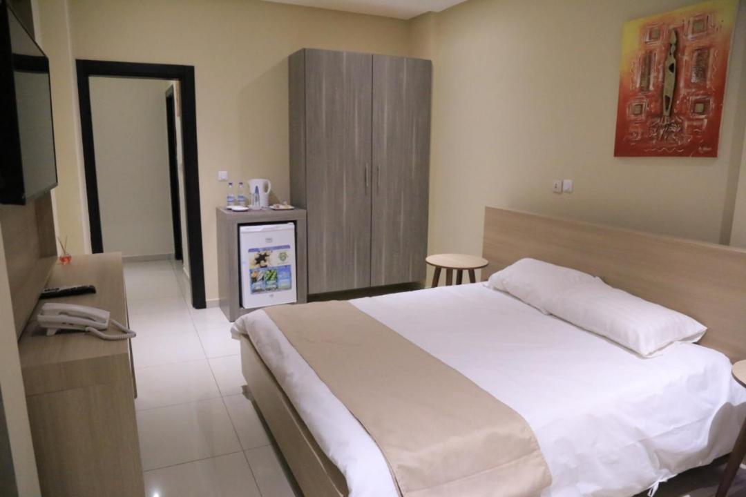 Bed and Breakfast Lavida Abidjan Esterno foto